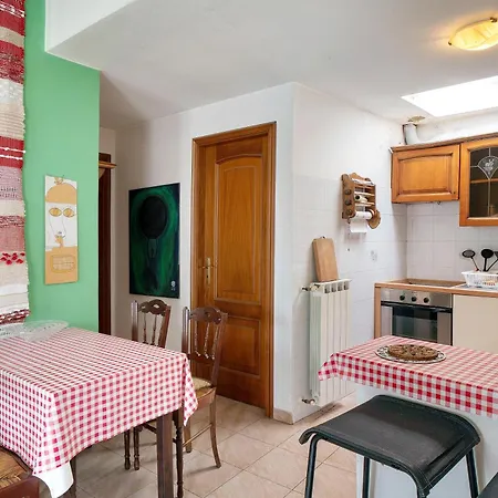 Casa Degli Artisti *